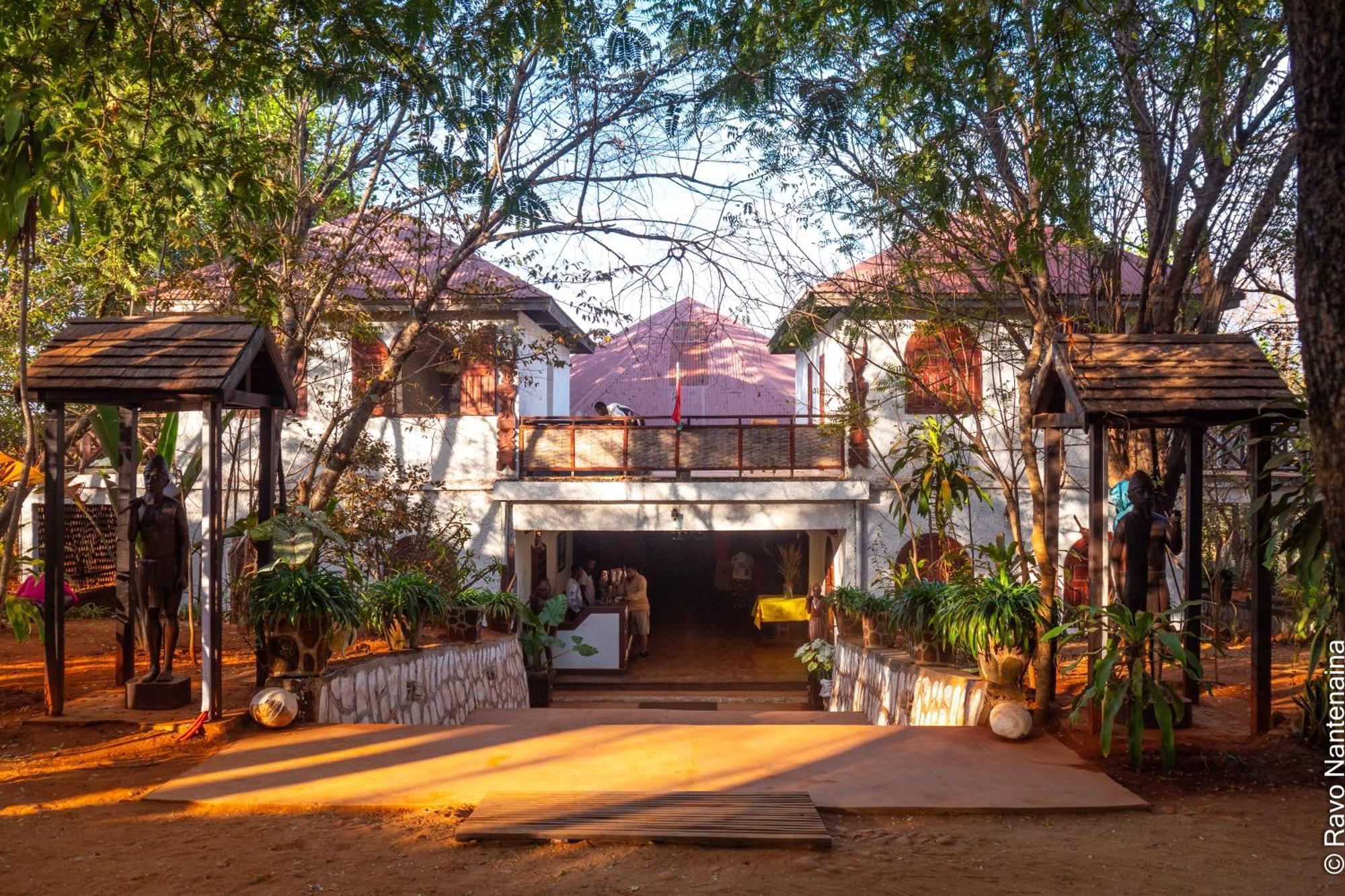 Olympe De Bemaraha Bekopaka Exterior foto